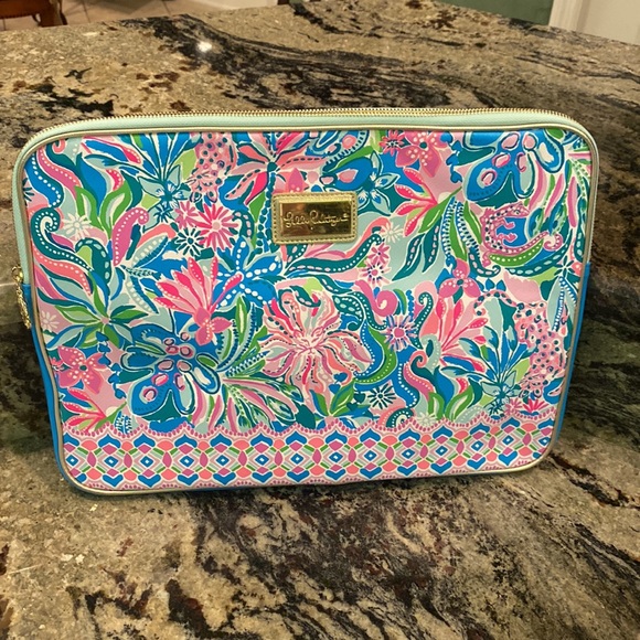 Lilly Pulitzer Laptop Sleeve - Picture 8 of 13